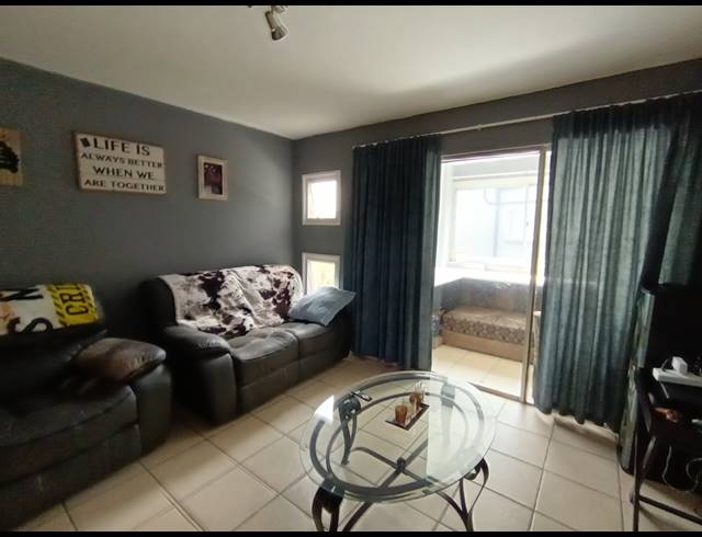 3 BEDROOM APARTMENT FOR SALE IN VERWOERDPARK